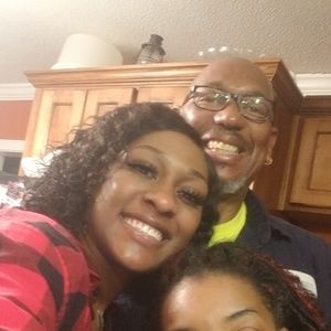 Meet your Posher, Leon